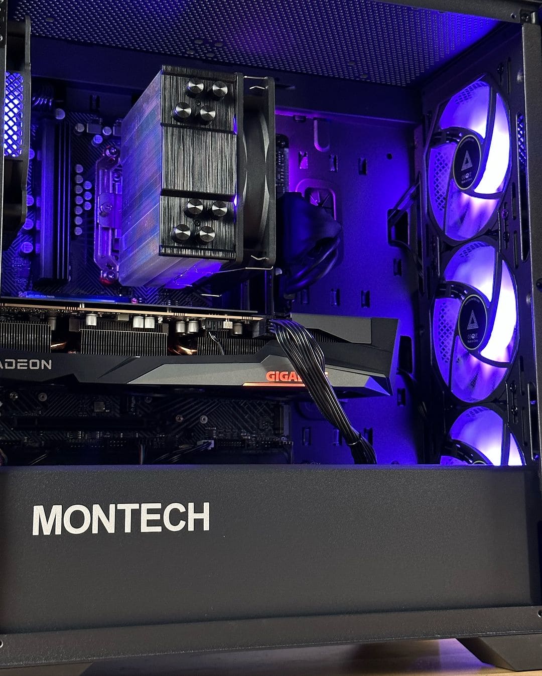 PCLAB CORE 5600 16GB DDR4 RTX 5060